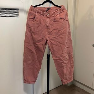 balloon jeans